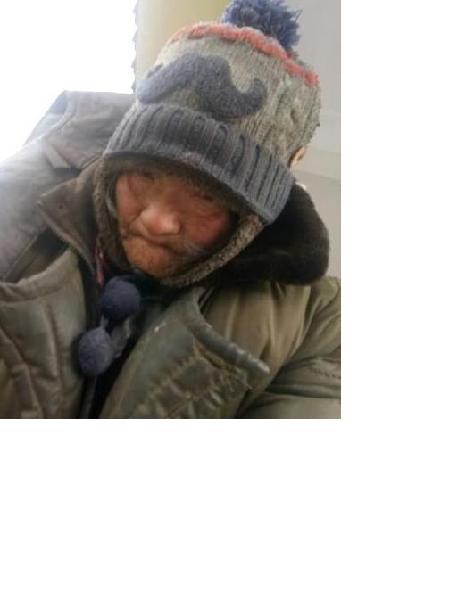 流浪人员无名氏4照片，让爱回家