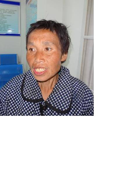 流浪人员龚方英照片，让爱回家