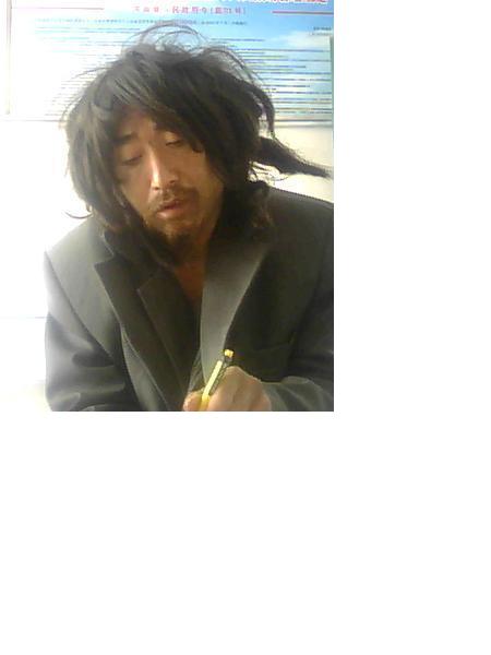 流浪人员不详照片，让爱回家
