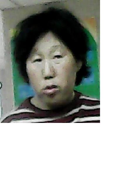 流浪人员1571022照片，让爱回家