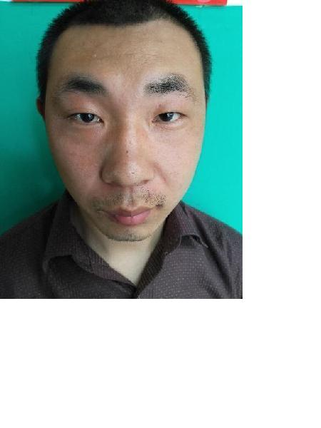 流浪人员无名氏08照片，让爱回家