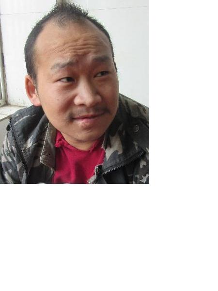 流浪人员洪店男照片，让爱回家