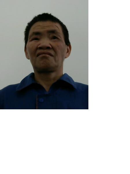 流浪人员李世英照片，让爱回家