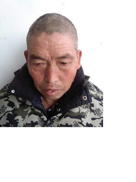 流浪人员男无名氏18照片，让爱回家