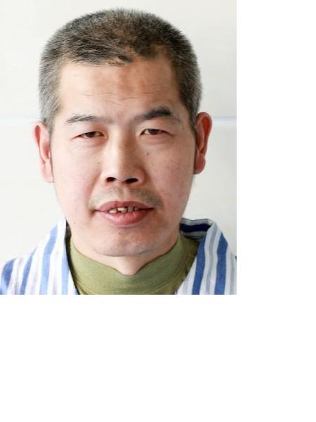 流浪人员柯学友照片，让爱回家