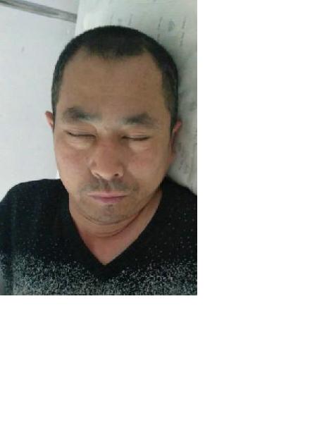 流浪人员徐福时照片，让爱回家