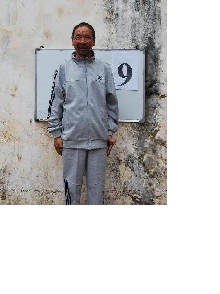 流浪人员无名氏3照片，让爱回家