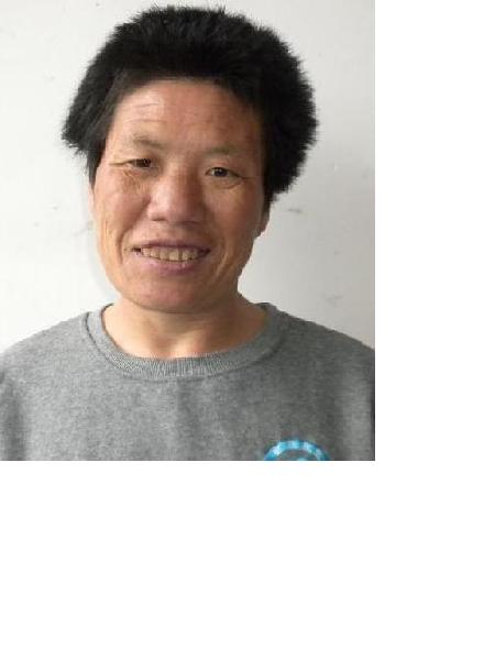 流浪人员阳家桂照片，让爱回家