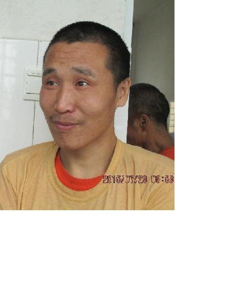 流浪人员李银华照片，让爱回家