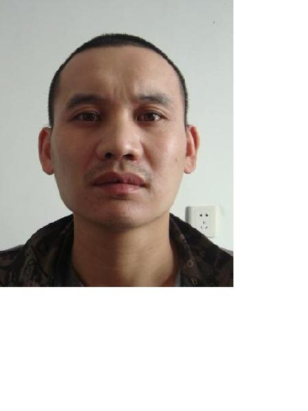 流浪人员胡永江照片，让爱回家