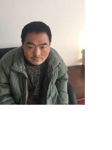 流浪人员张健照片，让爱回家