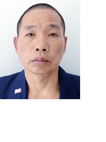 流浪人员李国发照片，让爱回家