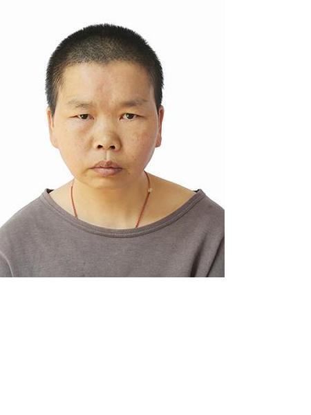 流浪人员张明芳照片，让爱回家