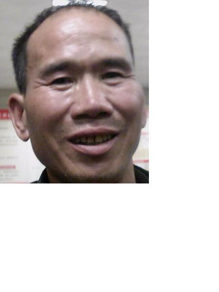 流浪人员无名氏(谭晖）照片，让爱回家