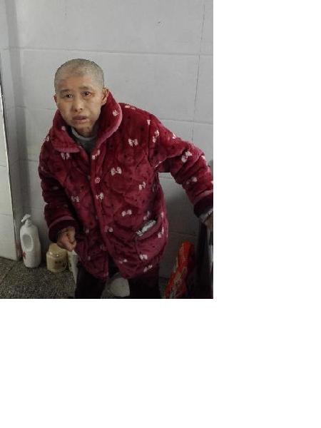 流浪人员无名氏40照片，让爱回家
