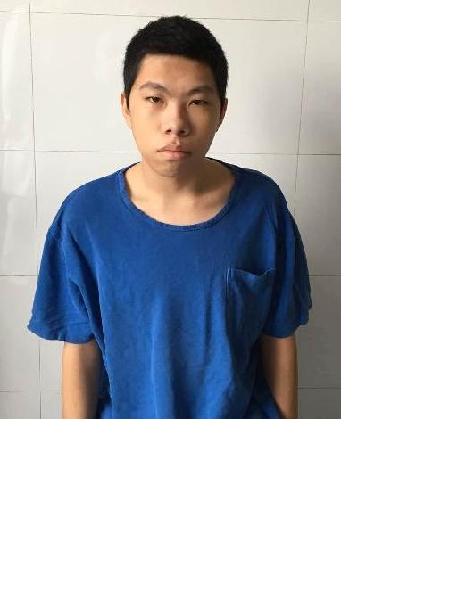 流浪人员章树展照片，让爱回家