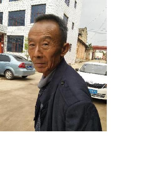 流浪人员李毓莲照片，让爱回家