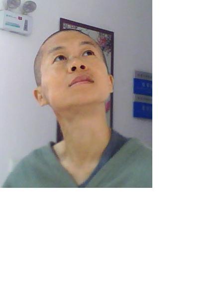 流浪人员党赤二照片，让爱回家
