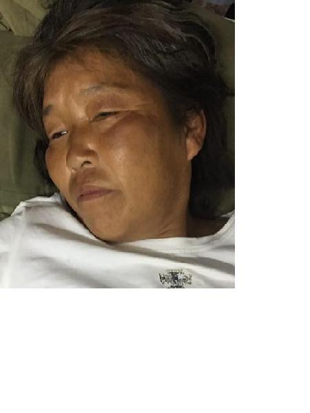 流浪人员南尖塔女照片，让爱回家