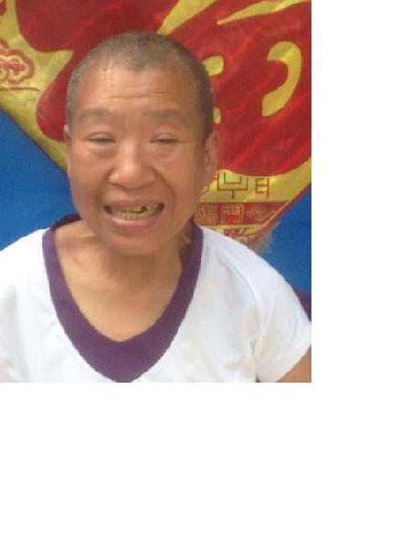 流浪人员救富制（魏）照片，让爱回家