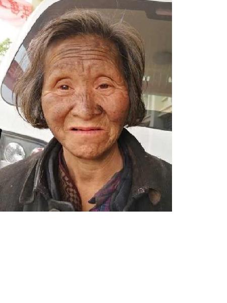 流浪人员刘良珠照片，让爱回家