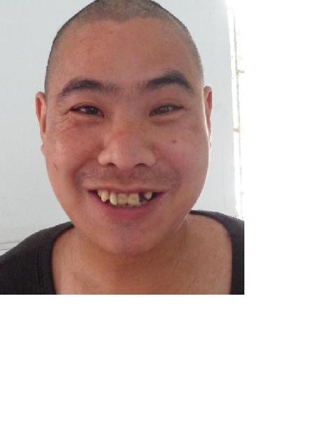 流浪人员张庭平照片，让爱回家