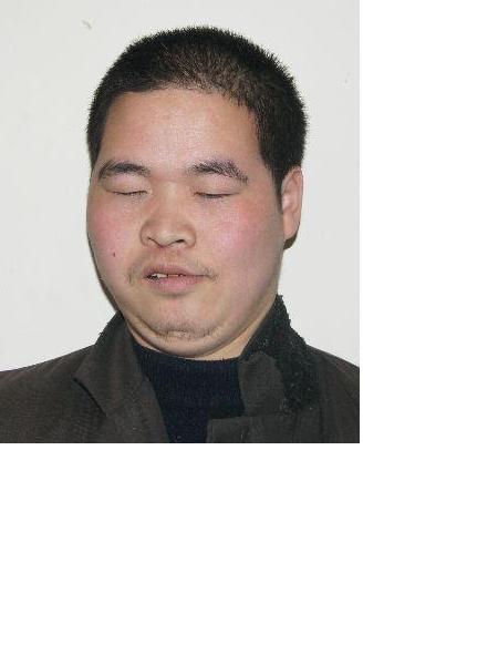流浪人员郴李四照片，让爱回家