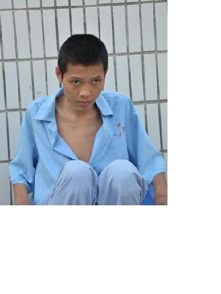 流浪人员民政男照片，让爱回家