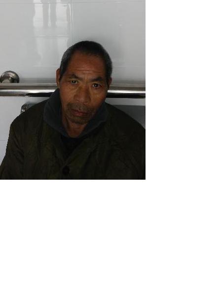 流浪人员孝救01照片，让爱回家