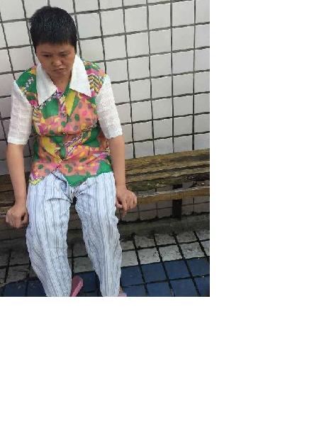 流浪人员无名氏女3照片，让爱回家
