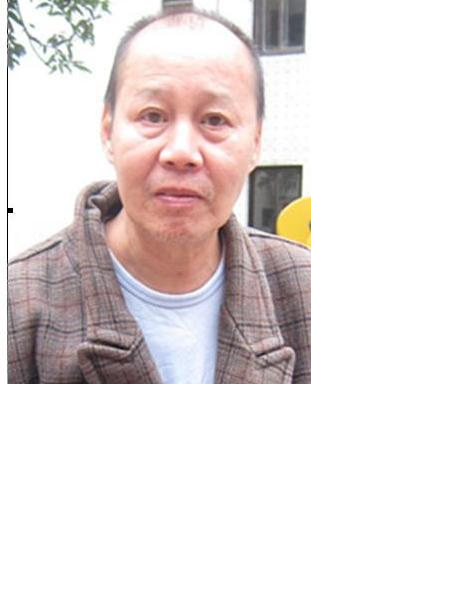 流浪人员梁志豪照片，让爱回家