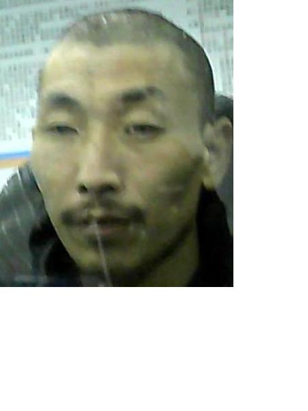 流浪人员李通照片，让爱回家
