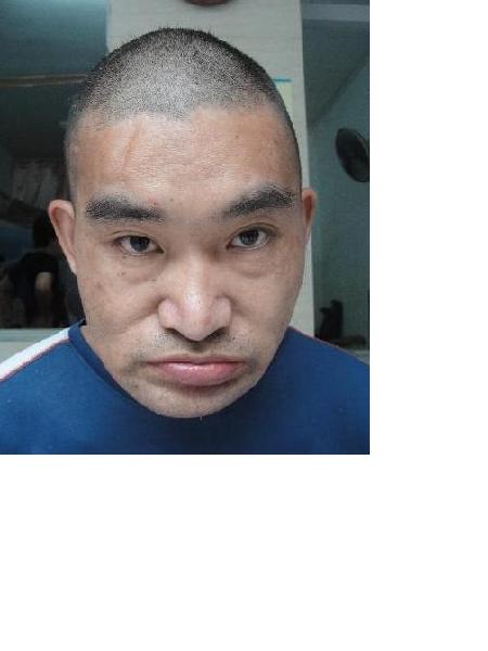 流浪人员陈宝训照片，让爱回家