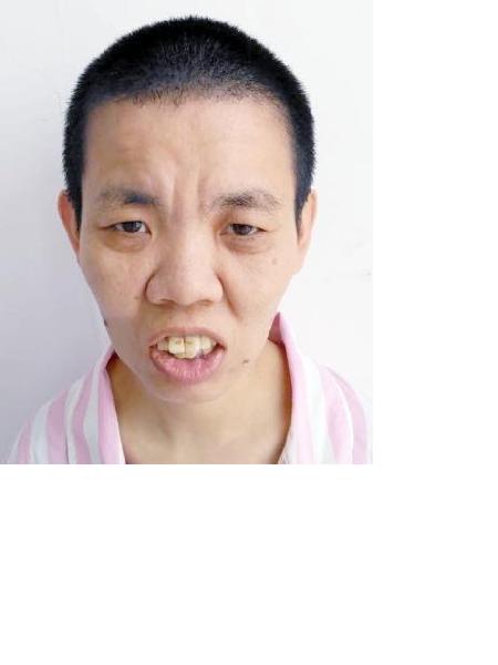 流浪人员于宽照片，让爱回家