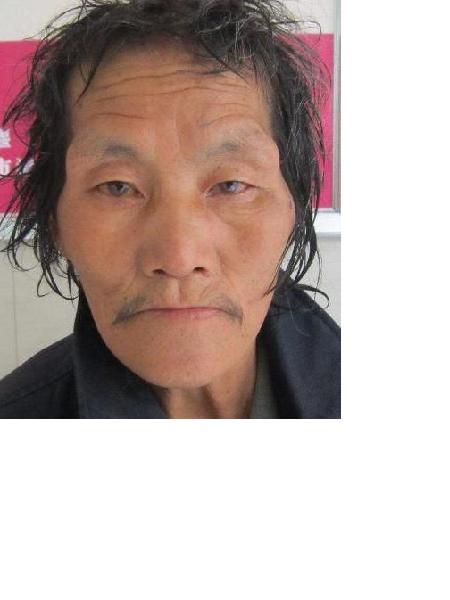 流浪人员无名男176号照片，让爱回家