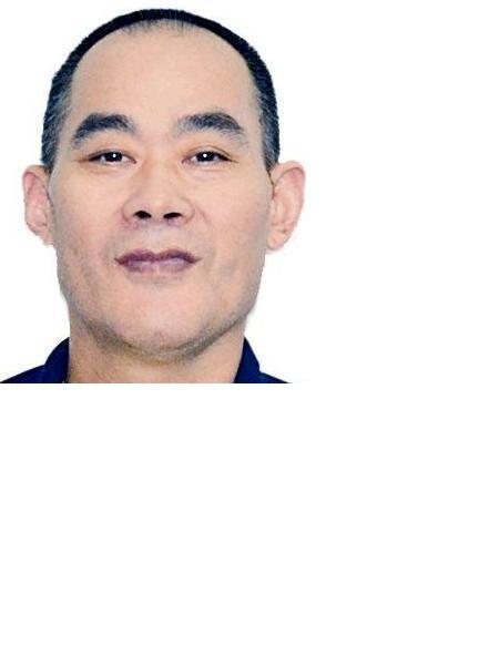流浪人员苏克法照片，让爱回家