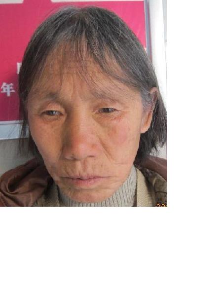 流浪人员无名女153号（自称吴申风）照片，让爱回家