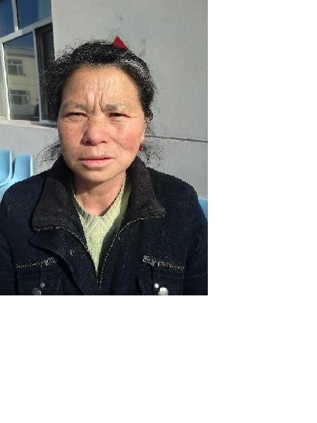 流浪人员二妮照片，让爱回家