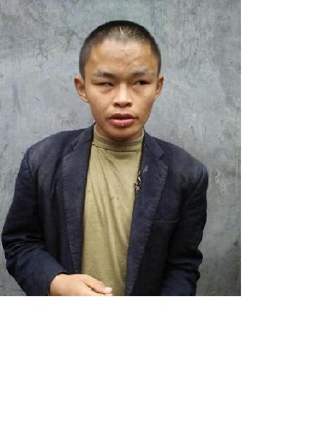 流浪人员王龙井照片，让爱回家