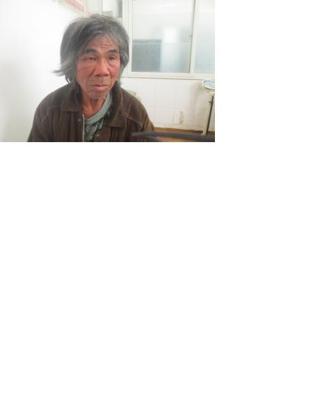 流浪人员毛雄华照片，让爱回家