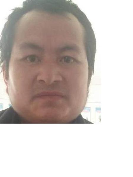 流浪人员杨光杰照片，让爱回家