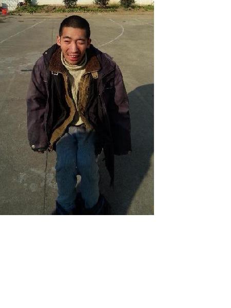 流浪人员闽男分1照片，让爱回家