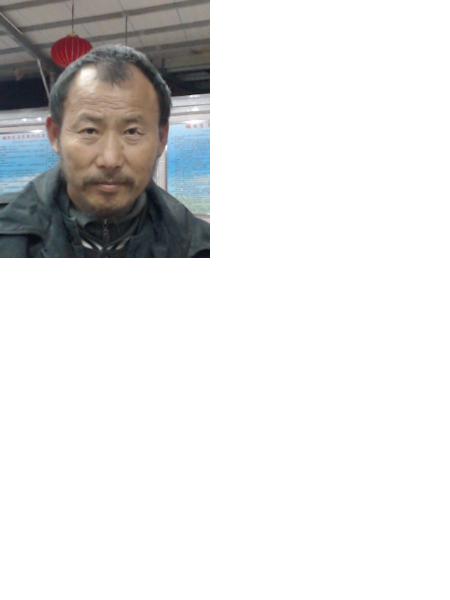 流浪人员王陶瓷（音）照片，让爱回家
