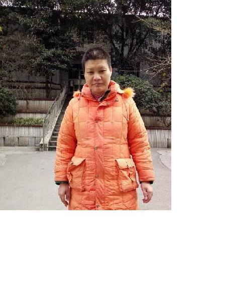 流浪人员杨丽照片，让爱回家