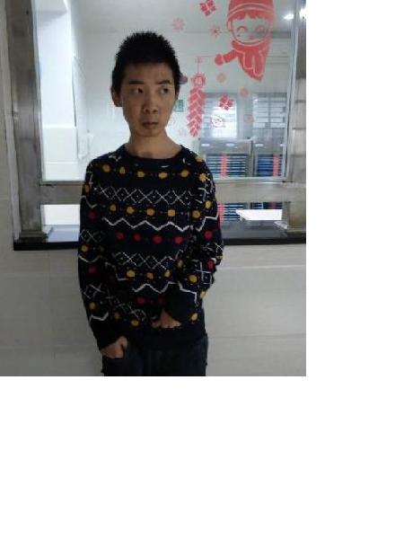 流浪人员女无名氏495照片，让爱回家