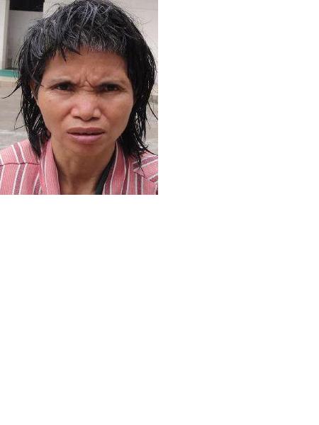 流浪人员龙凤莲照片，让爱回家