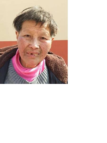 流浪人员无名女照片，让爱回家