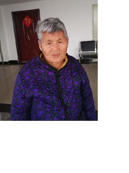 流浪人员郑秀芬照片，让爱回家