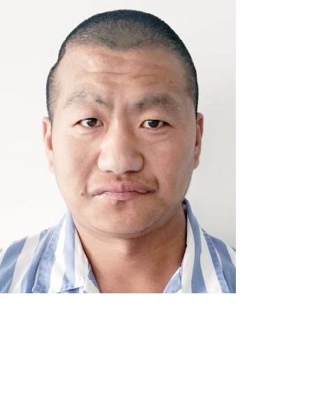 流浪人员马五照片，让爱回家