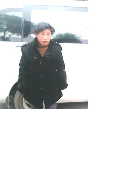 流浪人员无名氏女照片，让爱回家